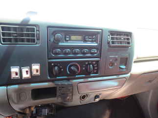 2004 Ford F450 Regular Cab Flatbed XL
