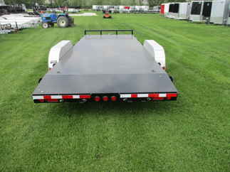 2018 PJ 83x20 C5 Car Hauler C5A2032ESNKS