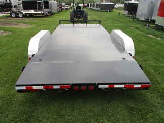 2018 PJ 83x18 C5 Car Hauler C5A1832ESNKS