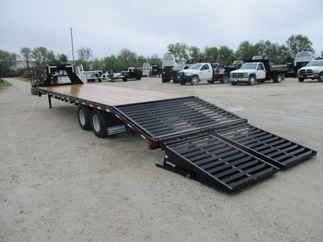 2018 PJ 102x32 FD Gooseneck FDR32A2BSWK0