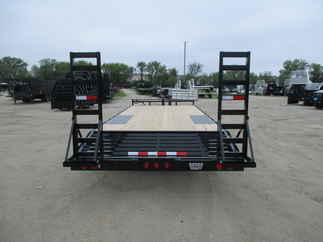 2018 PJ 102x22 F8 Equipment Deckover F8J22B2BSBKMR