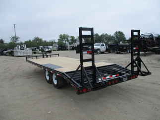2018 PJ 102x22 F8 Equipment Deckover F8J22B2BSBKMR