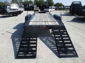 2018 PJ Trailer 82x20 H5 Equipment H5B20S2BTDKQ
