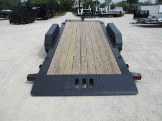 2017 Load Trail 83x20  Equipment Tilt TH8320072