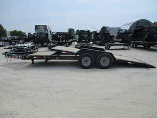 2017 Load Trail 83x20  Equipment Tilt TH8320072
