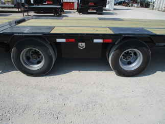 2018 PJ Trailer 102x44 LY Gooseneck LYR44C2HSSKBCNT-DON1-JA06-WN05-WN12