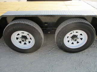 2018 PJ 83x22 CE Gooseneck CER2252ESP04