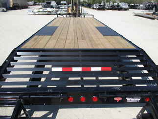 2018 PJ 96x24 F8 Equipment Deckover F8J2472BSBK