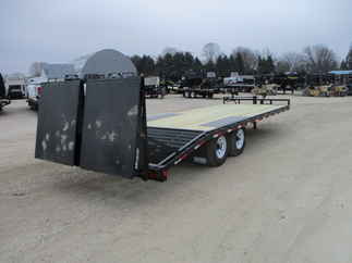 2018 PJ 96x22 F8 Equipment Deckover F8J2272BSYKM
