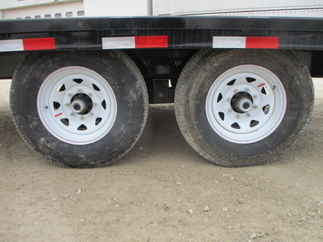 2018 PJ 96x22 F8 Equipment Deckover F8J2272BSYKM