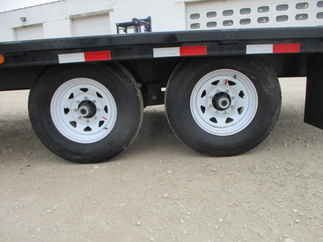 2018 PJ 96x22 F8 Equipment Deckover F8J2272BSBK