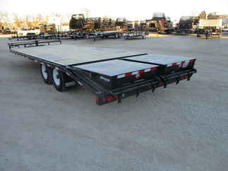 2018 PJ 102x24 F8 Equipment Deckover F8J24B2BSYK8R