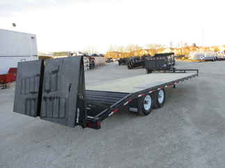 2018 PJ 102x24 F8 Equipment Deckover F8J24B2BSYK8R