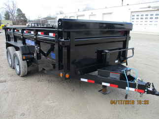 2017 Load Trail 83x14  Dump DT8314072
