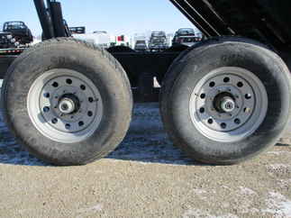 2017 Load Trail 83x14  Dump DT8314072