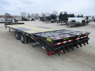 2018 Big Tex 102x30  Equipment Deckover 22PH-25BK+5MR