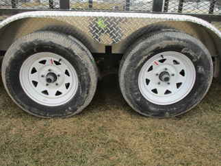 2018 PJ 83x16 UL Utility UL21632ESBK2J