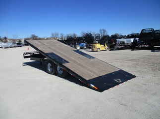2018 PJ 96x22 T8 Equipment Deckover Tilt T8J2272BSTKM