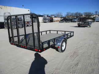 2018 PJ 77x12 U7 Single Axle Utility U721231DSGK