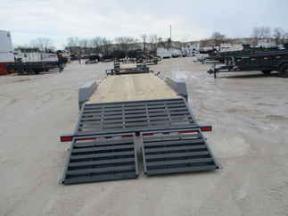 2018 Load Trail 83x24  Equipment CH8324072