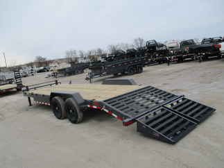 2018 Load Trail 83x24  Equipment CH8324072