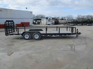 2017 PJ Trailer 83x22 CE Equipment CEP2252ESJ038KQ-FE05-GT10-SR22