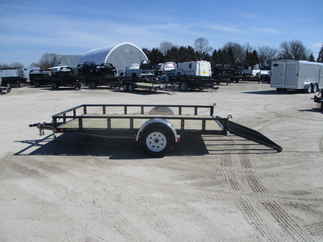 2018 PJ 77x12 U7 Single Axle Utility U721231DSGK