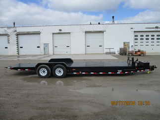 2019 PJ Trailer 82x24 TF Equipment Tilt TFJ2472BTTKPM