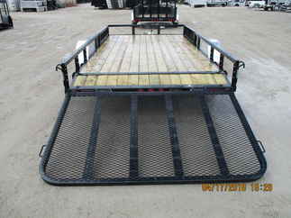 2019 PJ Trailer 83x14 U8 Single Axle Utility U821431DSBKA