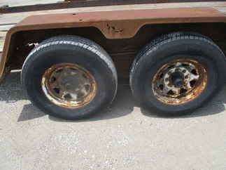 2004 B-B 83x20  Equipment Tilt 