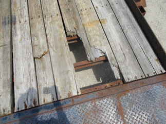 2004 B-B 83x20  Equipment Tilt 