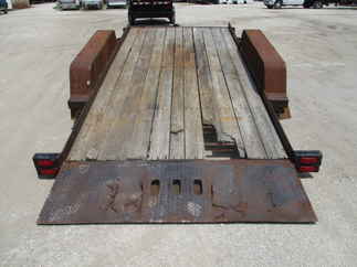 2004 B-B 83x20  Equipment Tilt 