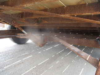 2004 B-B 83x20  Equipment Tilt 