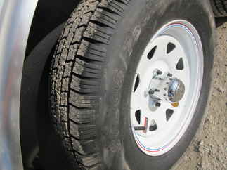 2019 Atlas 8.5x20  Enclosed Car Hauler AA8520TA2