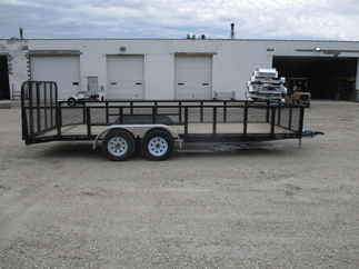 2019 PJ Trailer 83x20 UL Utility UL22032ESBK2J