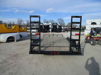 2020 PJ Trailer 83x18 CE Equipment CEJ1852ESAKT