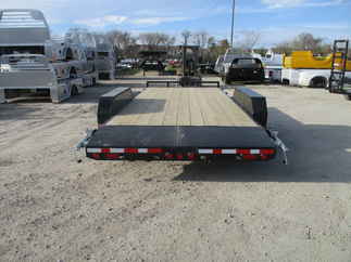 2020 PJ Trailer 83x18 CE Equipment CEJ1852ESNK