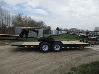 2019 PJ Trailer 82x20 T6 Equipment Tilt T6J2072BTTK0