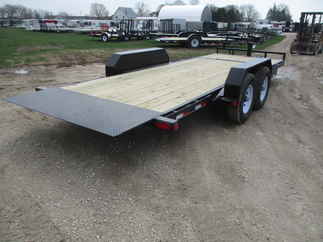 2019 PJ Trailer 82x20 T6 Equipment Tilt T6J2072BTTK0