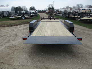 2019 PJ Trailer 82x20 T6 Equipment Tilt T6J2072BTTK0