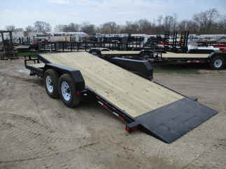 2019 PJ Trailer 82x20 T6 Equipment Tilt T6J2072BTTK0