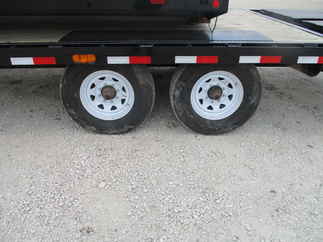 2020 PJ Trailer 102x22 F8 Equipment Deckover F8T22B2BTY0028MR-MD01