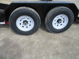 2020 PJ Trailer 82x20 T6 Equipment Tilt T6J2072BTTK