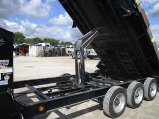 2020 PJ Trailer 83x16 DL Gooseneck Dump DLS16K3BSS0P