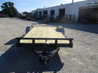 2020 Wesco 82x18 Equipment