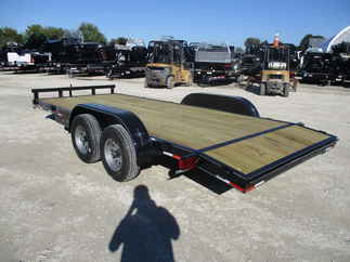 2020 Wesco 82x18 Equipment