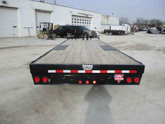 2020 PJ Trailer 96x24 F8 Equipment Deckover F8J2472BSSKM