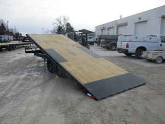 2020 PJ Trailer 102x22 T8 Equipment Deckover Tilt T8J2272BSTKR