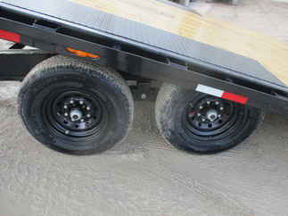 2020 PJ Trailer 102x22 T8 Equipment Deckover Tilt T8J2272BSTKR