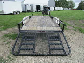 2020 PJ Trailer 83x20 UL Utility UL22032ESJKAX